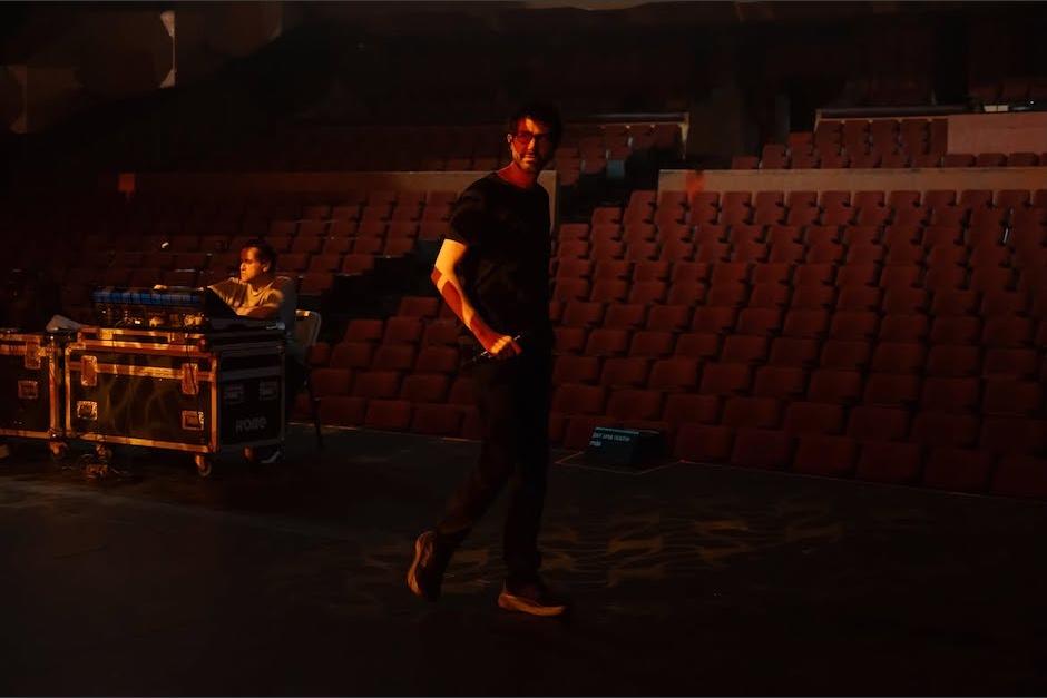 Benny Ibarra en los ensayos previo a su show en la Gran Sala del&nbsp; Centro Cultural Miguel &Aacute;ngel Asturias. (Foto: Benny Ibarra)