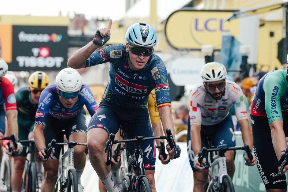 Tercera etapa ganada al esprint por el belga Merlier en este Tour