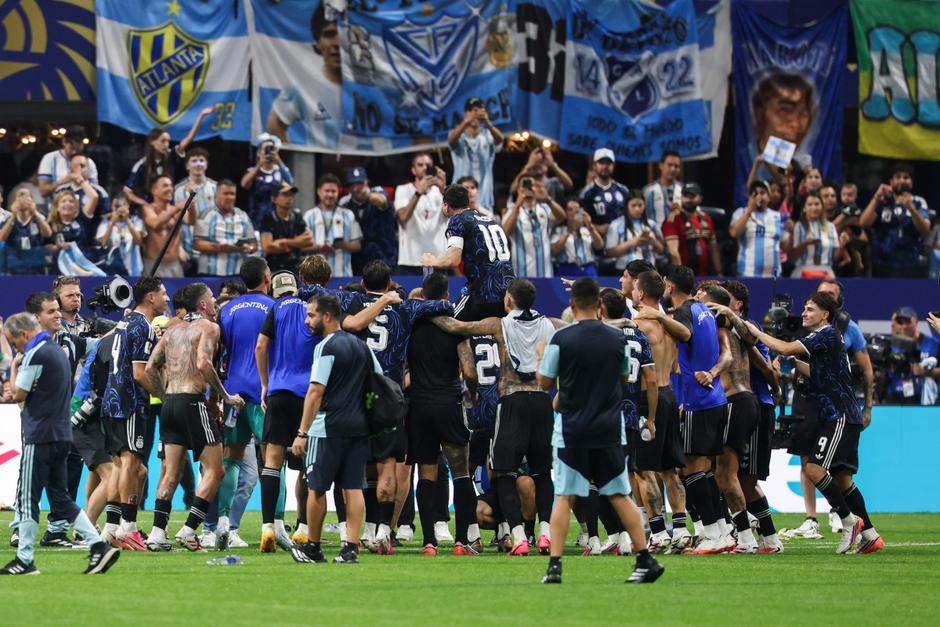 La Albiceleste consigui&oacute; una remontada &eacute;pica en semifinales ante Inglaterra. (Foto: AFP)