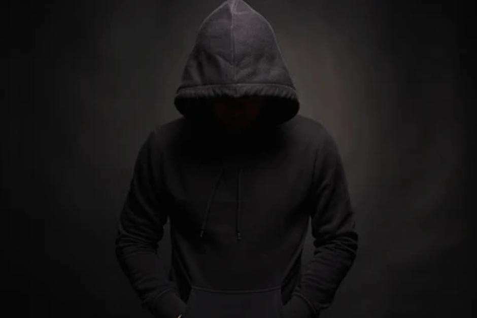 Allanamientos permitieron la captura del menor de edad, de otra persona y el hallazgo de il&iacute;citos. (Foto ilustrativa: iStock)