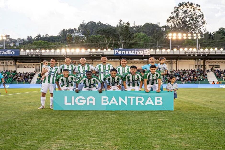 El conjunto colonial inici&oacute; la temporada con pie derecho tras ganar la Supercopa y su primer partido del Apertura. (Foto: Antigua GFC)