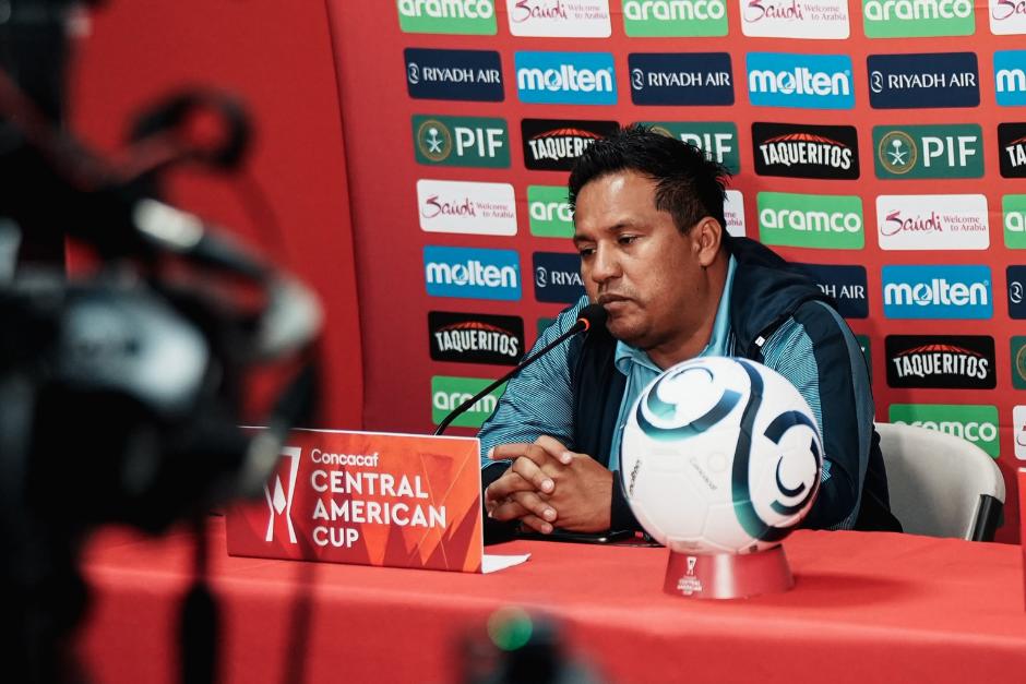 El estratega cobanero espera un gran ambiente en El Tr&eacute;bol para el debut en la Copa Centroamericana. (Foto: Cartagin&eacute;s)&nbsp;