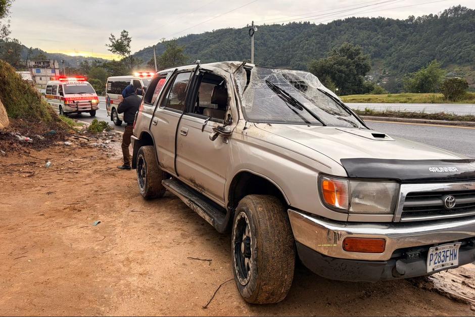 Durante el percance solo se reportaron da&ntilde;os materiales. (Foto: Bomberos Voluntarios)