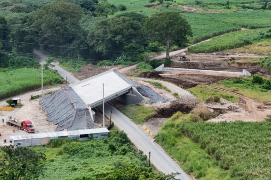 La empresa a cargo del proyecto Xochi explic&oacute; que no le fueron notificadas las razones para cerrar el paso por la v&iacute;a principal que forma parte del derecho de v&iacute;a adquirido. (Foto: Xochi/Soy502)