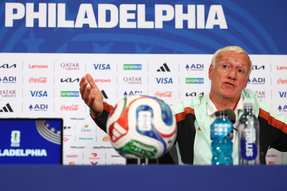 Deschamps no descarta cambios en el once para el compromiso del lunes. (Foto: AFP)