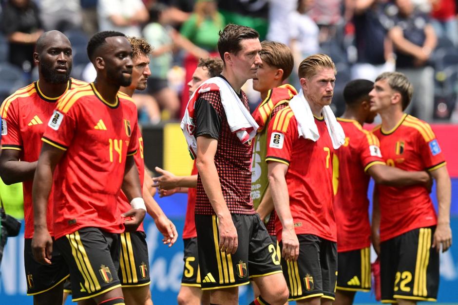 La decepci&oacute;n fue visible en los rostros del cuadro belga. Se jugar&aacute;n su boleto a la siguiente ronda ante la Nueva Zelanda de Tim Payne. (Foto: AFP)