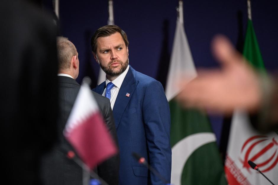 JD Vance, vicepresidente de Estados Unidos, particip&oacute; en la primera ronda de negociaci&oacute;n con Ir&aacute;n para llegar a un acuerdo de paz definitivo. (Foto: AFP)
