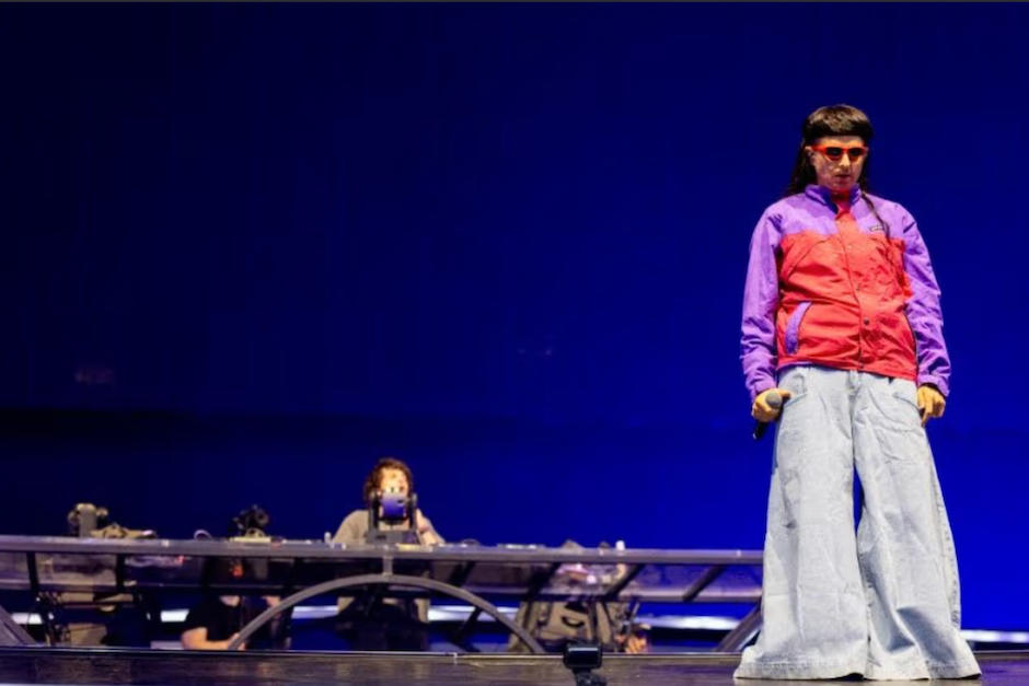 El cuerpo del cantante fue recibido en su hogar, (Foto: AFP)