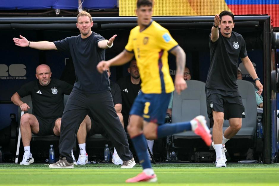 El entrenador alem&aacute;n acept&oacute; que su equipo cometi&oacute; errorres muy puntuales ante un gran equipo. (Foto: AFP)