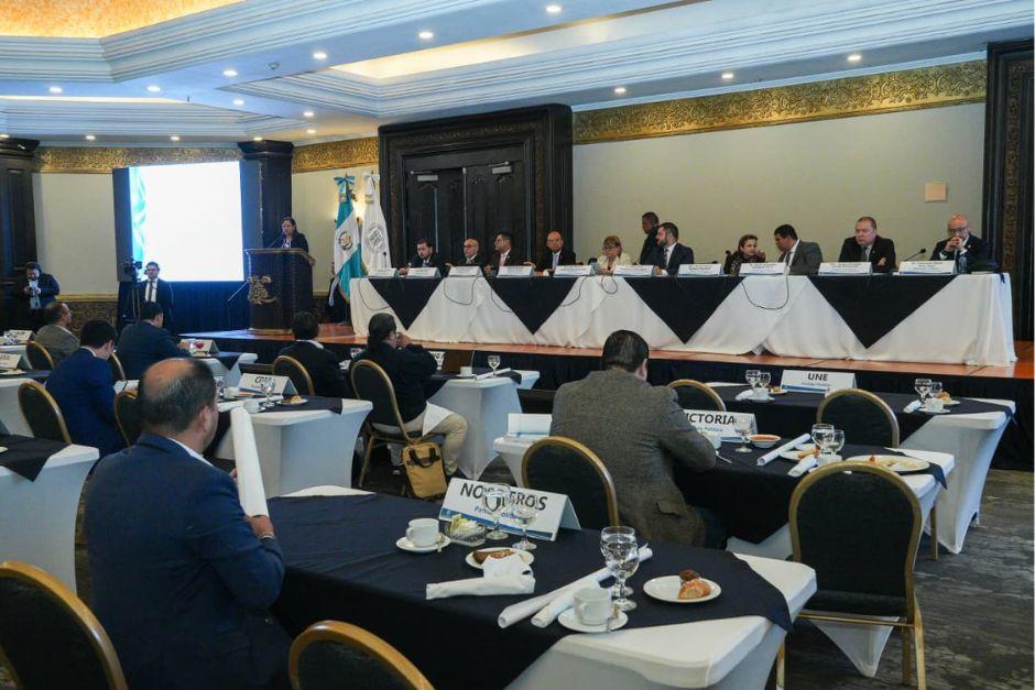 Cuatro comit&eacute;s pro formaci&oacute;n, que buscan ser partidos pol&iacute;ticos, ya superaron los 30 mil afiliados, seg&uacute;n inform&oacute; el TSE. (Foto: Wilder L&oacute;pez / Soy502)