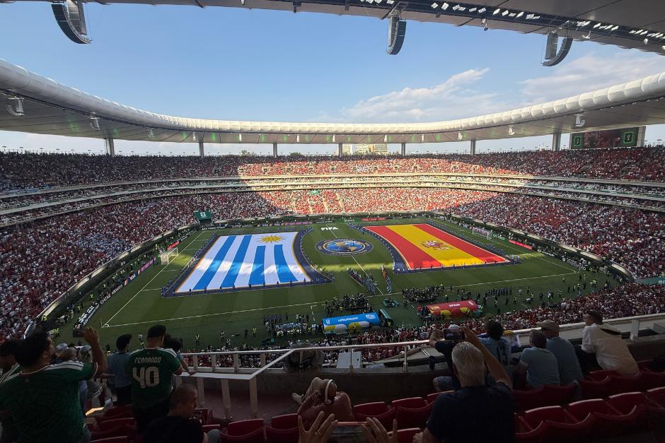 Una panor&aacute;mica del espectacular estadio de las Chivas, en Guadalajara. (Foto: Pedro Pablo Mijangos)