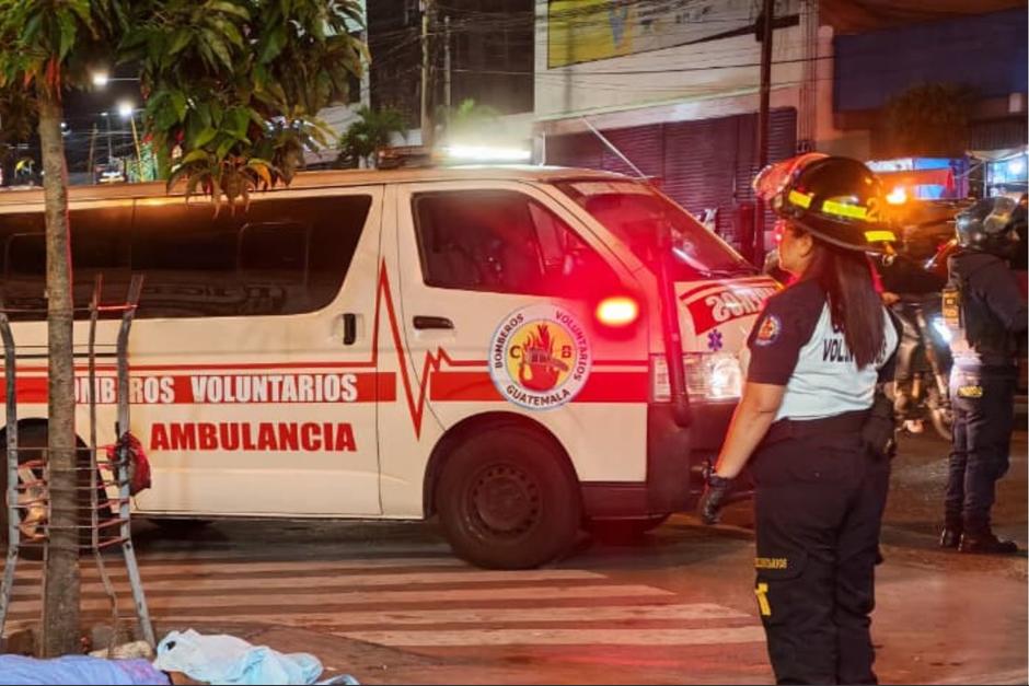 La v&iacute;ctima muri&oacute; en el lugar del ataque debido a la gravedad de las heridas. (Foto: CBV / Soy502)