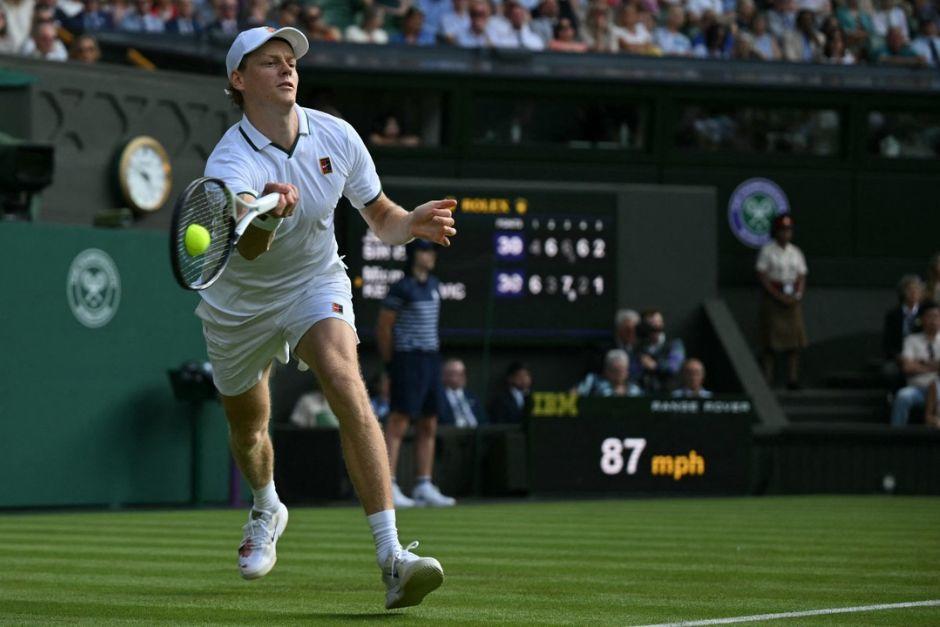El tenista italiano tuvo que sudar m&aacute;s de la cuenta para poder avanzar de ronda en el torneo brit&aacute;nico. (Foto: AFP)