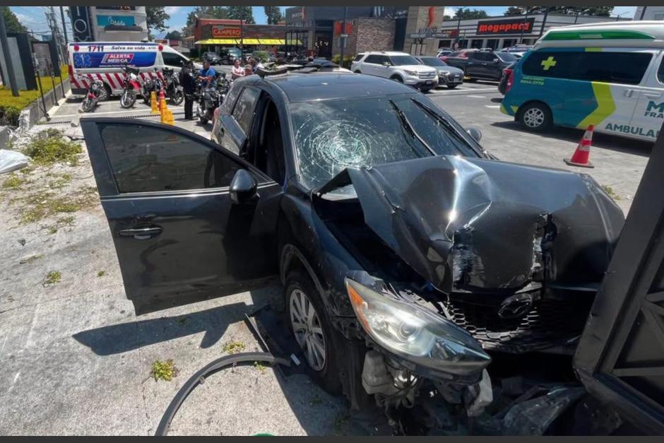 El conductor perdi&oacute; el control y termin&oacute; empotrado. (Foto: V&iacute;a ASONBOMD)