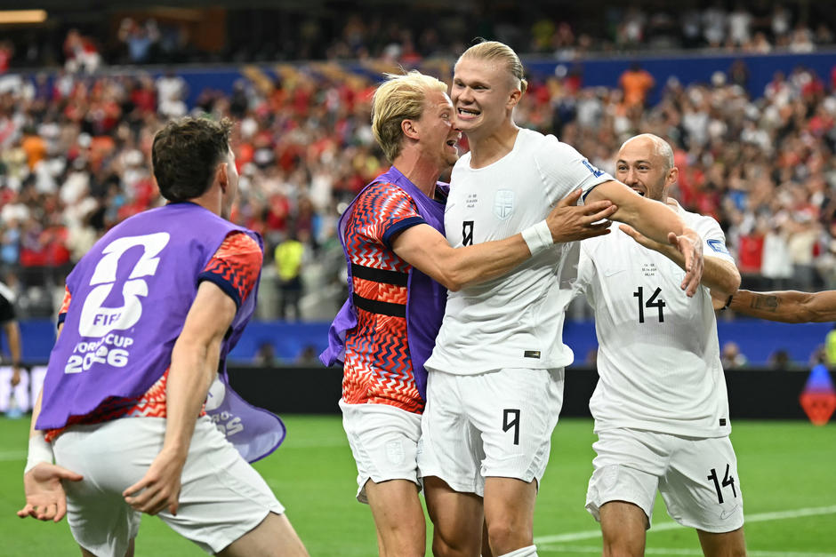 El "Androide" marc&oacute; el tanto del triunfo escandinavo cerca del cierre del partido. (Foto: AFP)&nbsp;