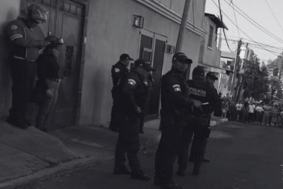 Un fallecido es el saldo de un ataque armado en la zona 16 capitalina. (Foto: Bomberos Municipales)