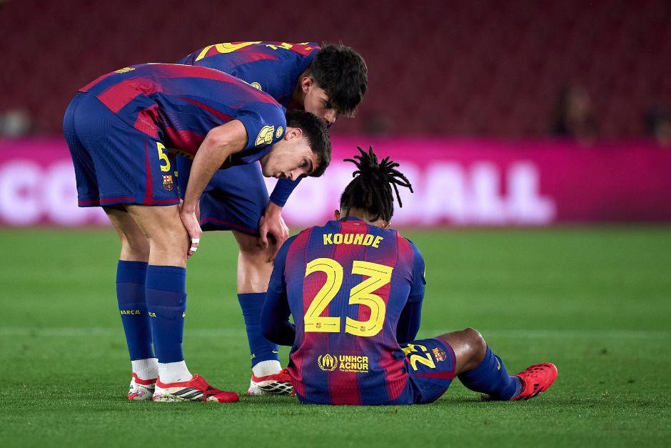 El conjunto azulgrana perder&aacute; a dos piezas en defensa, pero recupera a su goleador estrella para los octavos de final de la Champions. (Foto: AFP)