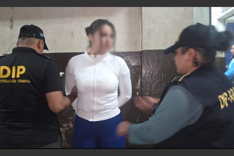 La joven, conocida como &ldquo;Barby del Sur&rdquo;, ha participado en cert&aacute;menes de belleza en Escuintla.&nbsp;(Foto: PNC)