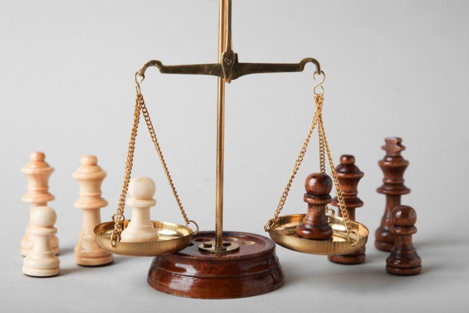 En la nueva Corte de Constitucionalidad se definen cuatro votos y solo uno quedar&iacute;a por ver hacia qu&eacute; lado se inclina. (Foto ilustrativa: Shutterstock)