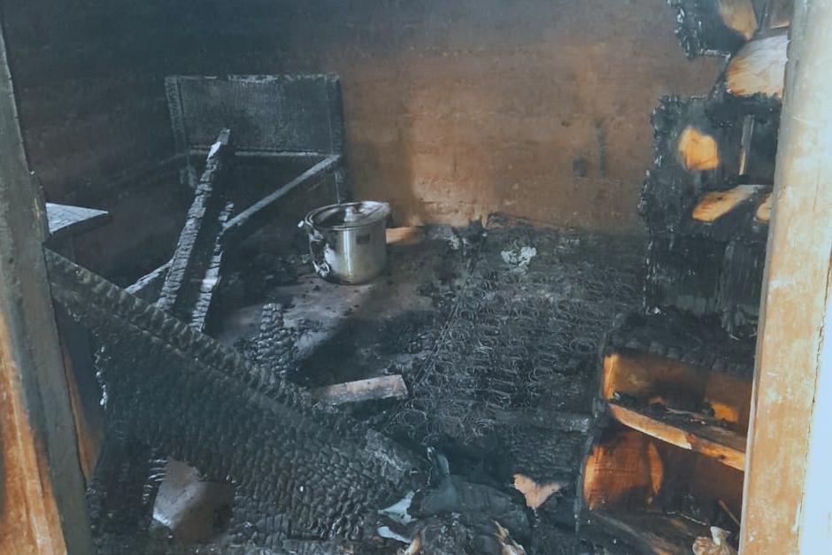 Una adolescente de 16 a&ntilde;os y su hija de un a&ntilde;o resultaron con golpes tras una agresi&oacute;n. (Foto: Carlos Monroy/colaborador)