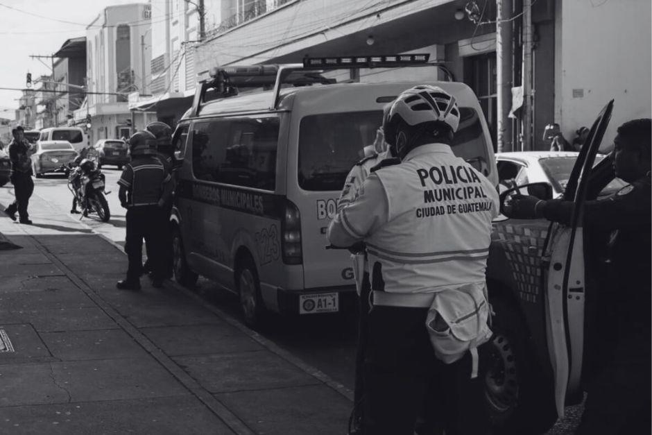 Localizan a un hombre sin vida en la v&iacute;a p&uacute;blica 