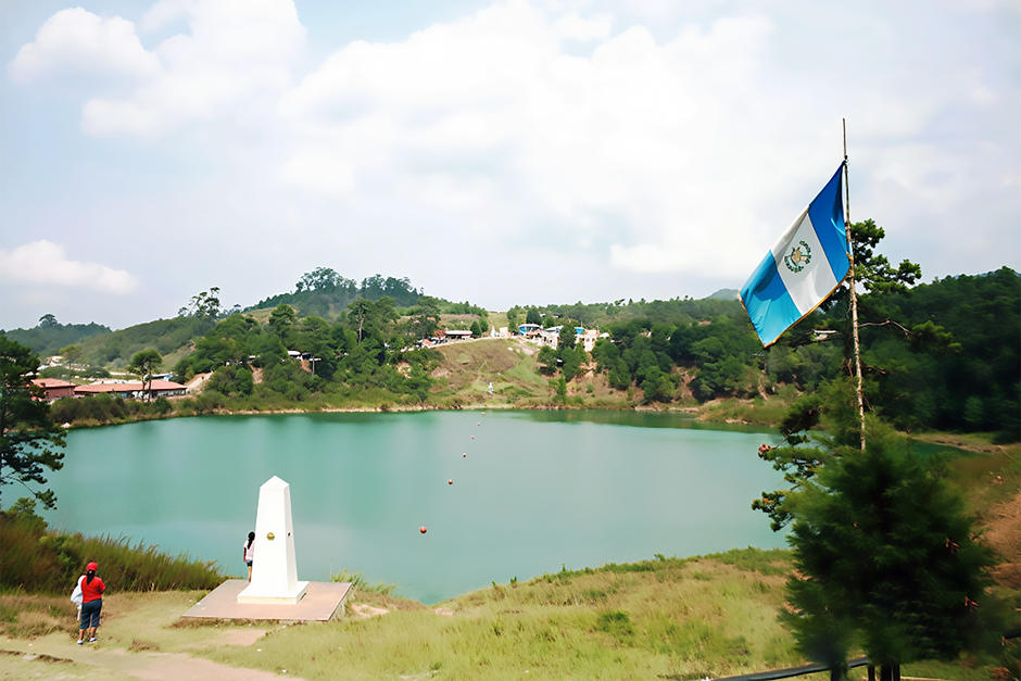 El Lago Internacional es uno de los destinos m&aacute;s visitados en Nent&oacute;n. (Foto: Maynor M&eacute;rida/Colaborador)