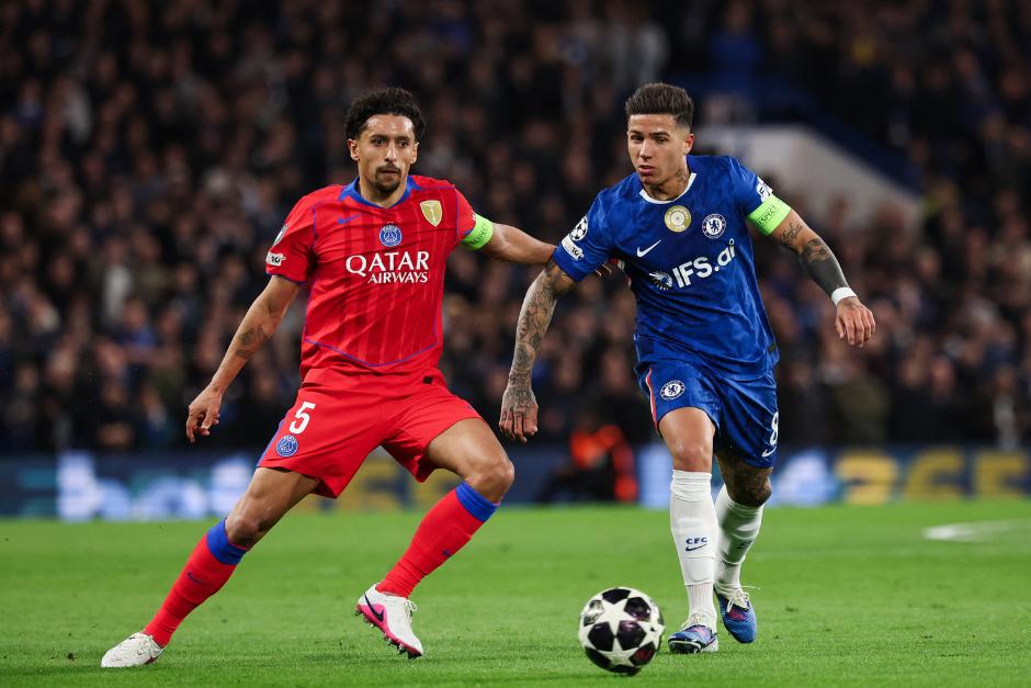 Los parisinos le pasaron por encima a los londinenses con un global de 8-2 y esperan rival en los cuartos de final. (Foto: AFP)