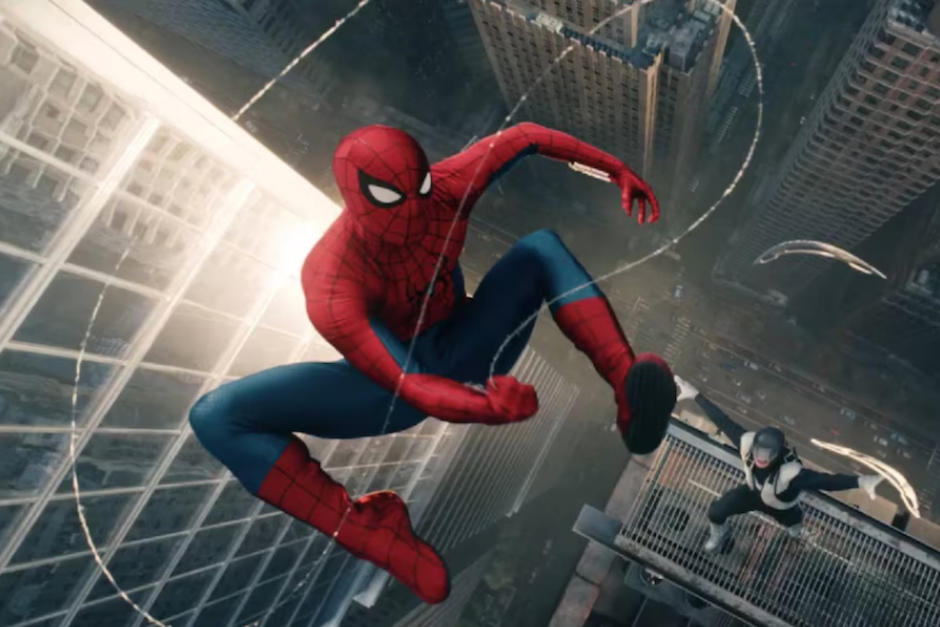 Tom Holland regresa vestido de rojo y azul. Foto: Oficial.&nbsp;