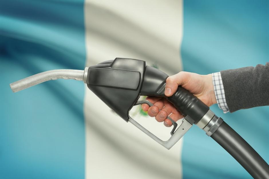 El alza del combustible en Guatemala responde a factores internacionales y din&aacute;micas locales. (Foto ilustrativa: Shutterstock)