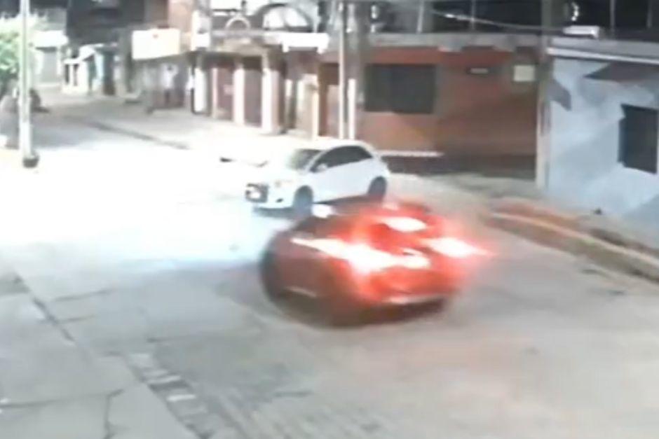 Los conductores impactaron sobre la ruta. (Foto: captura de video)