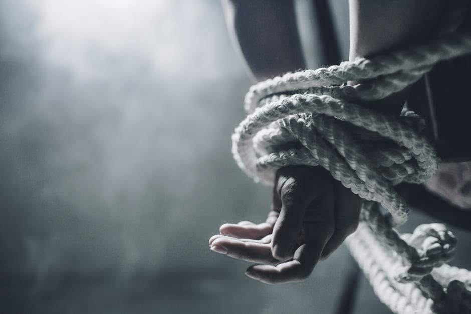 La mujer qued&oacute; a disposici&oacute;n de las autoridades por el delito de secuestro. (Foto: Shutterstock)