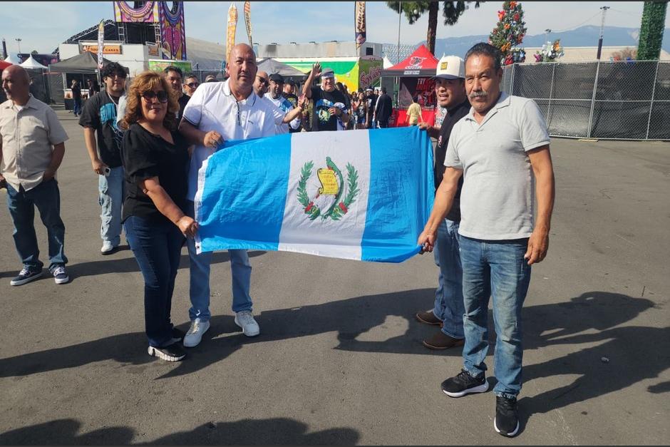 Aficionados chapines ya est&aacute;n presentes en el National Orange Show Event Center.&nbsp;(Foto: Te&oacute;filo Barrientos / Nuestro Diario)&nbsp;
