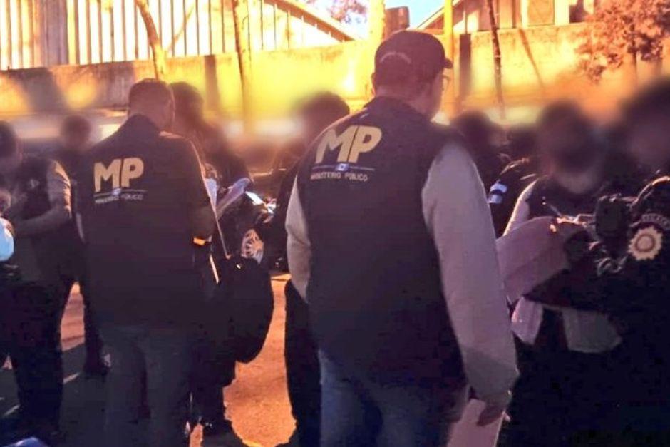 Agentes del MP se movilizaron para ejecutar estos allanamientos. (Foto: Ministerio P&uacute;blico)
