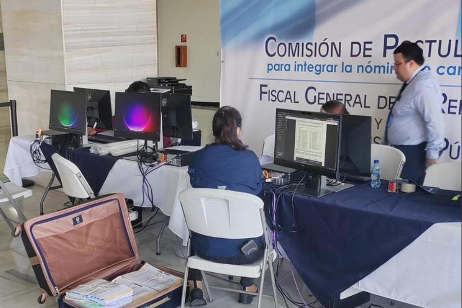 A trav&eacute;s de una emisaria, la Fiscal General, Consuelo Porras, present&oacute; sus respectivas pruebas de descargo a las objeciones en su contra. (Foto: Guatemala Visible/Soy502)