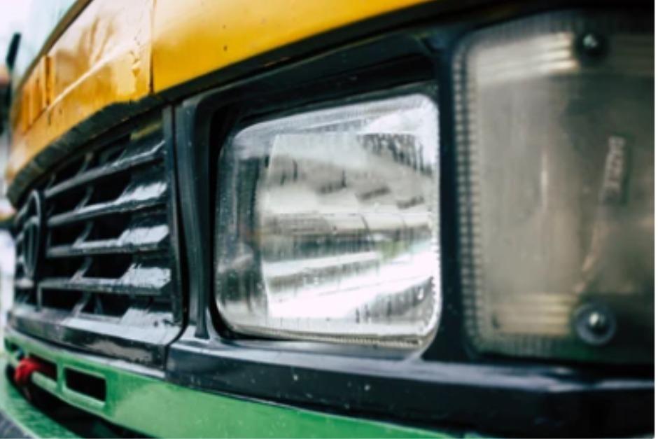 Un bus fue atravesado sobre la v&iacute;a para impedir la circulaci&oacute;n.&nbsp;(Foto ilustrativa: Shuttertock)&nbsp;