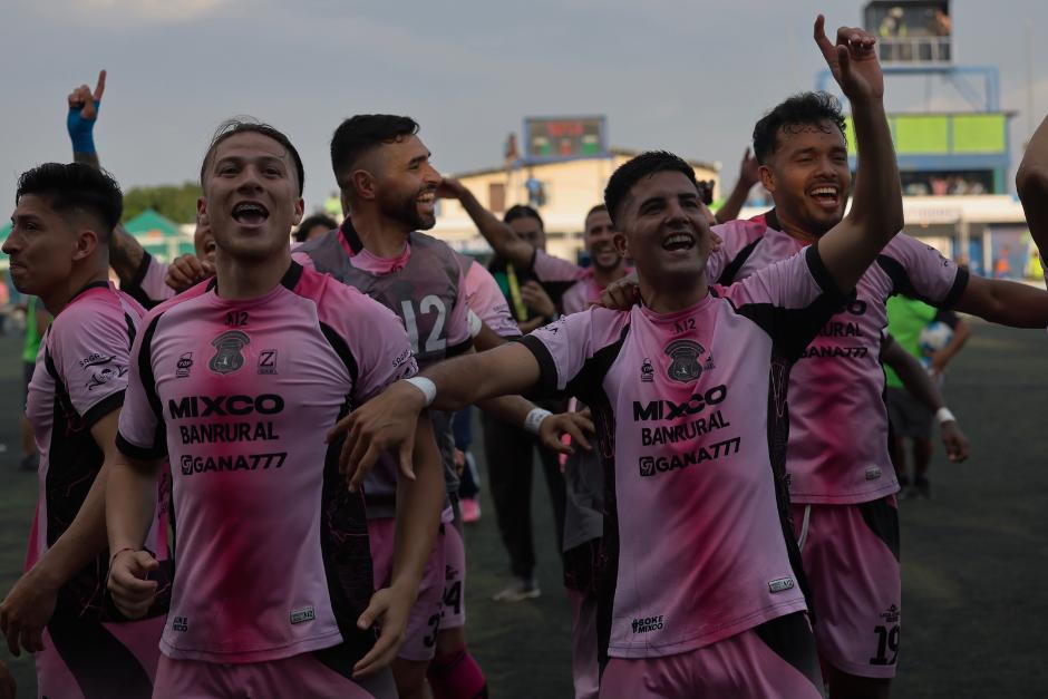 Los chicharroneros clasificaron de forma ag&oacute;nica a las semifinales del Clausura. (Foto: Edy Recinos / Nuestro Diario)