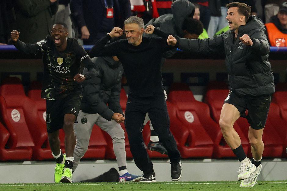 El entrenador parisino festej&oacute; la clasificaci&oacute;n a su segunda final consecutiva de la Champions. (Foto: AFP)