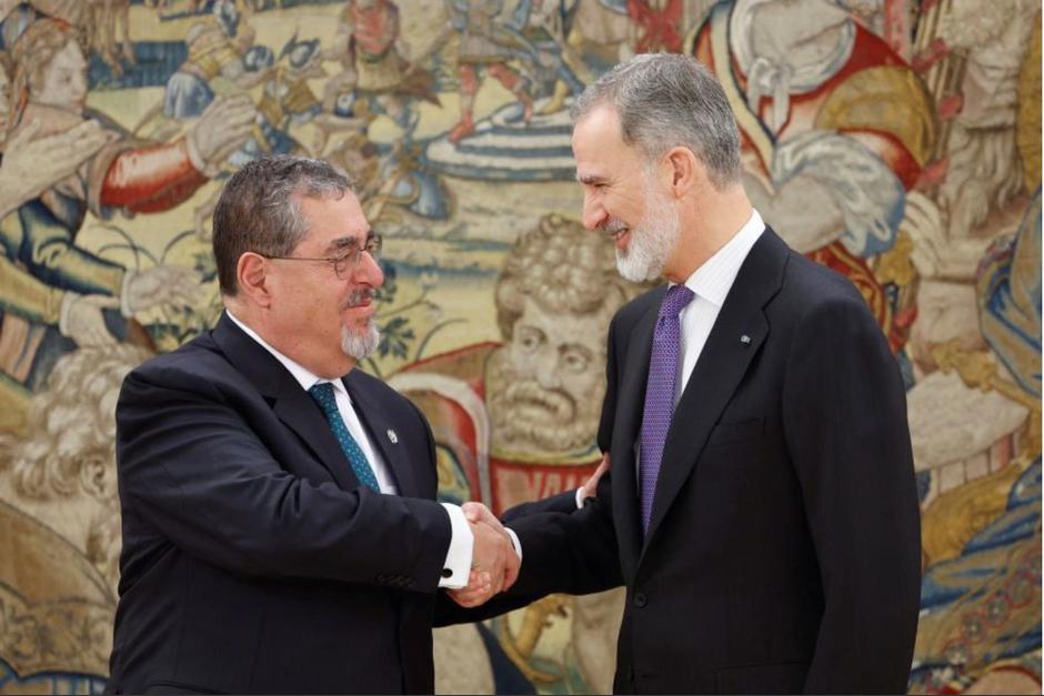 El mandatario tendr&aacute; una reuni&oacute;n con el monarca espa&ntilde;ol. (Foto: AGN / Soy502)