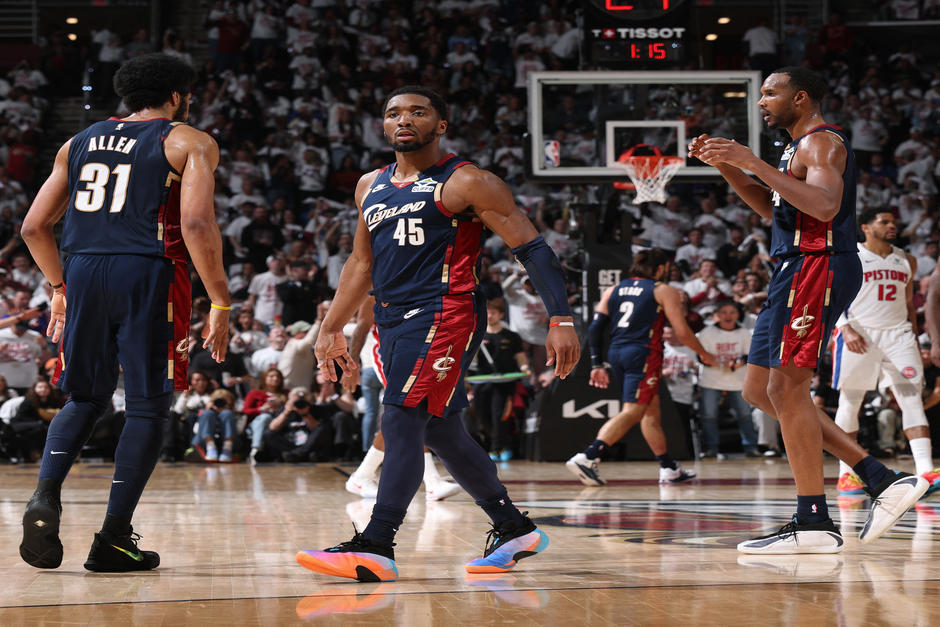 Cleveland defendi&oacute; su casa y descont&oacute; en la serie semifinal del Este. (Foto: AFP)