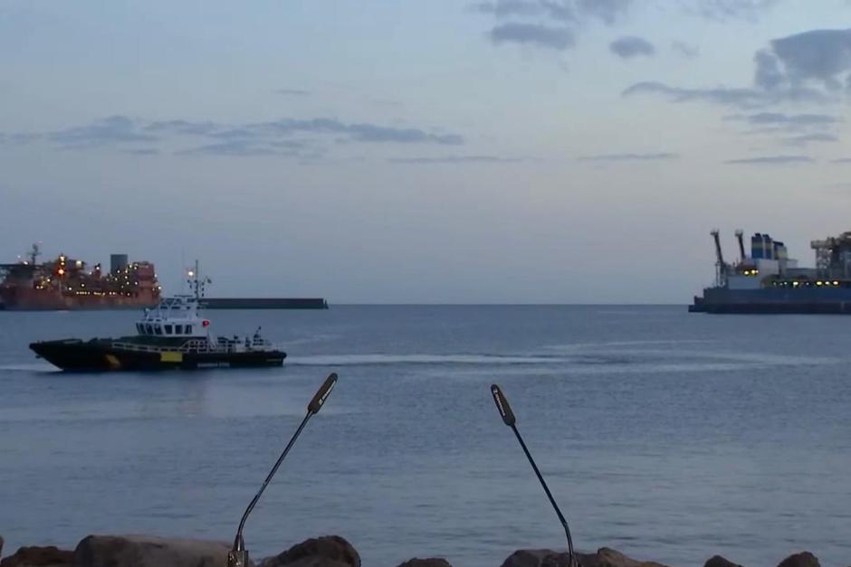 En Tenerife, Espa&ntilde;a, est&aacute;n a la espera de la llegada del crucero en donde se dio un brote de hantaviros. Hay un guatemalteco a bordo. (Foto: OMS/Soy502)