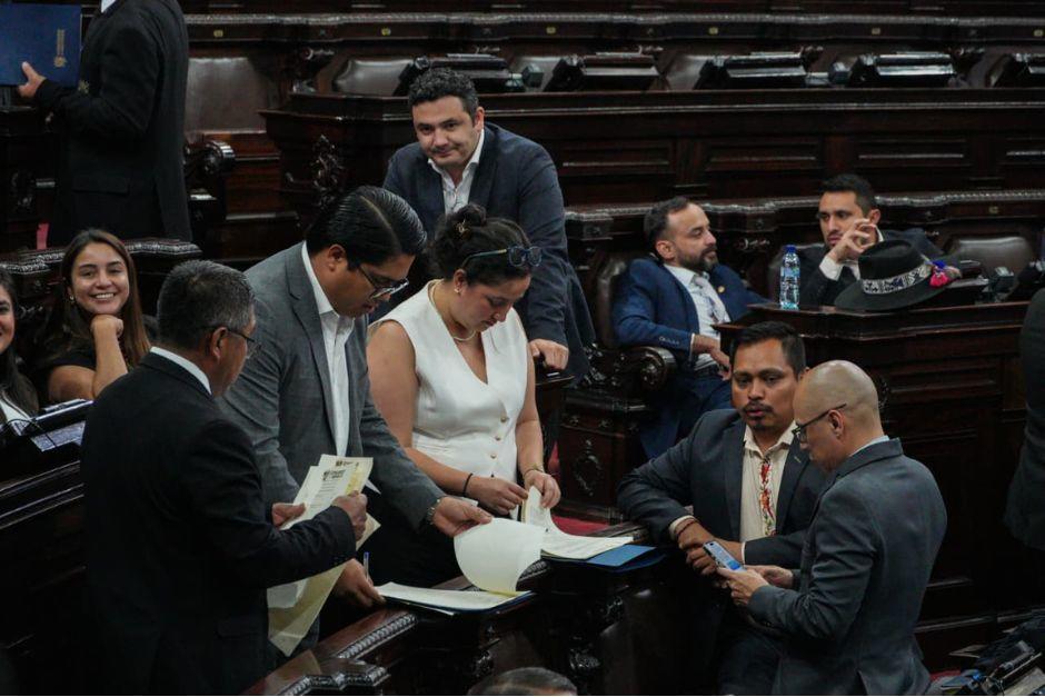 El Congreso inici&oacute; su sesi&oacute;n plenaria para este martes 12 de mayo, con la expectativa de aprobar la Ley de Antilavado. (Foto: Wilder L&oacute;pez/Soy502)