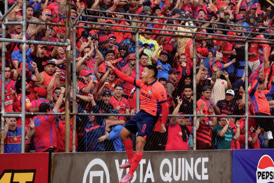 El Tr&eacute;bol tiene asegurada una fiesta para la final de ida del torneo Clausura 2026, frente a Xelaj&uacute;. (Foto: Archivo)