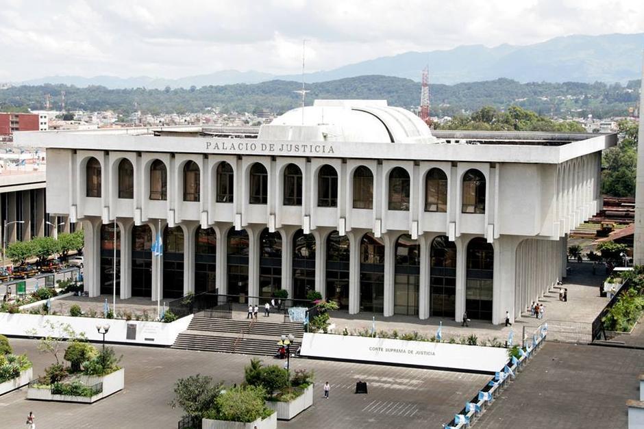 La Corte de Constitucionalidad remiti&oacute; a la Corte Suprema de Justicia un amparo que busca repetir el proceso de la Comisi&oacute;n de Postulaci&oacute;n. (Foto: Archivo/ Soy502)