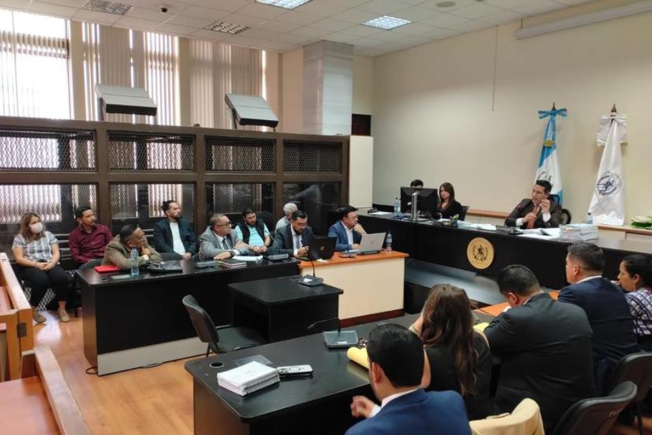 En el caso del odont&oacute;logo secuestrado, el juez Eduardo Orozco, del juzgado de Mayor Riesgo B, decidi&oacute; que los cinco sindicados frente debate oral y p&uacute;blico por el delito de plagio y secuestro. (Foto: Cristobal Veliz/Soy502)