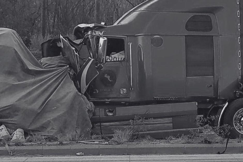 Uno de los conductores falleci&oacute; tras el impact&oacute;. (Foto: RRSS)