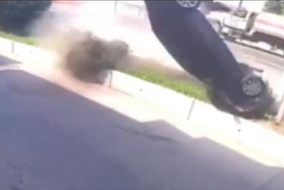 Un terrible accidente qued&oacute; registrado en video. (Foto: captura de video)