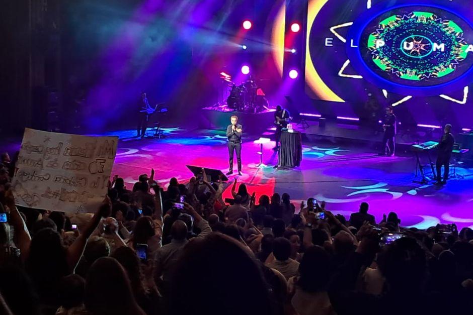 El cantante fue recibido con euforia y gestos de cari&ntilde;o por los guatemaltecos. (Foto: Jos&eacute; Luis Pos/SOY502)&nbsp;