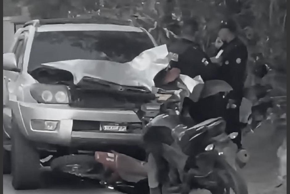 Autoridades llegaron al lugar para realizar las diligencias correspondientes. (Foto: captura de video)