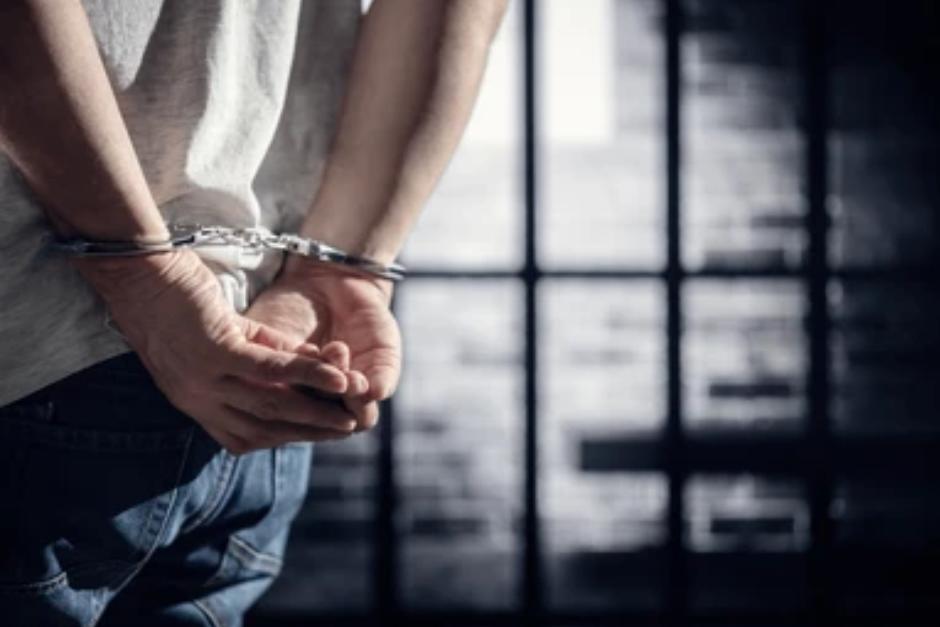Alias &ldquo;Skate&rdquo; enfrentar&aacute; procesos por extorsi&oacute;n, estafa y lavado de dinero.&nbsp;(Foto: Shutterstock)