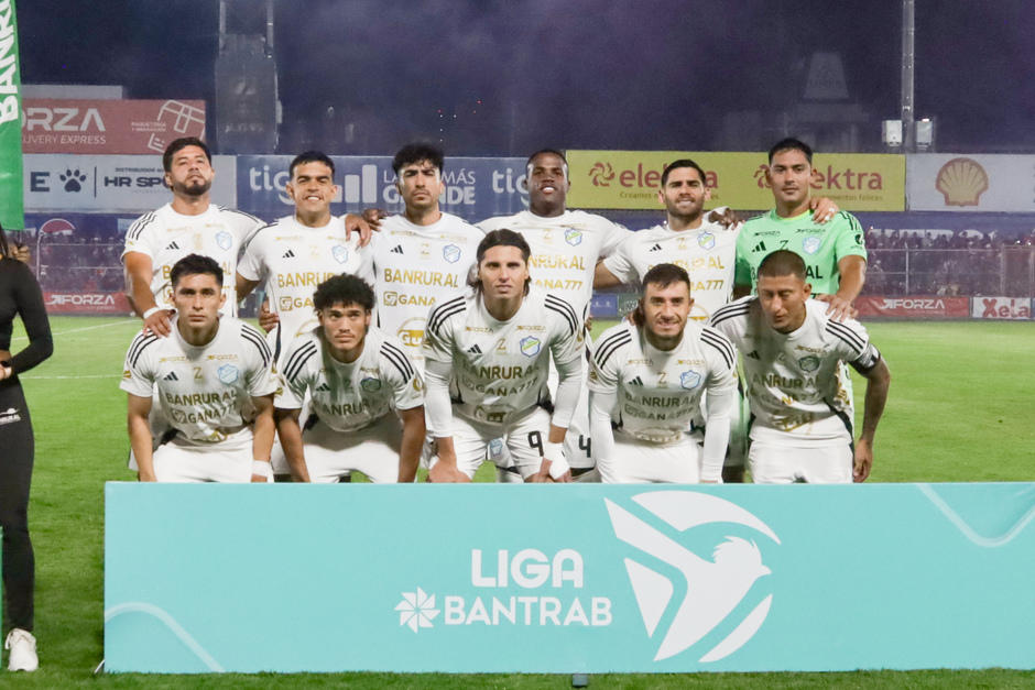 El club albo comenz&oacute; los movimientos de cara al pr&oacute;ximo torneo con dos bajas oficiales en su plantilla. (Foto: Jordy Marroqu&iacute;n / Nuestro Diario)&nbsp;